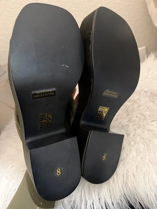 Olive Platform Flip Flop Sandals - Picture 2 of 3